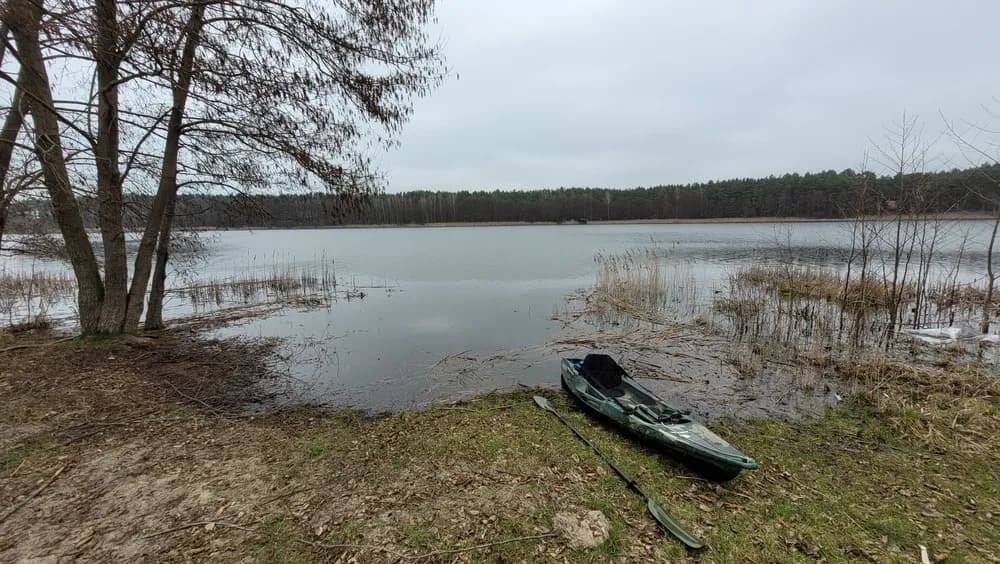 Jezioro Kruteckie: Idealne miejsce na relaks i wędkowanie w naturze