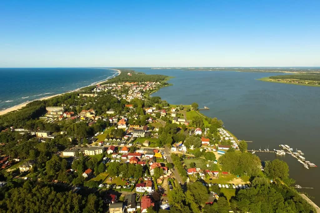 Czy w Mielnie jest molo? Poznaj jego tajemnice i atrakcje