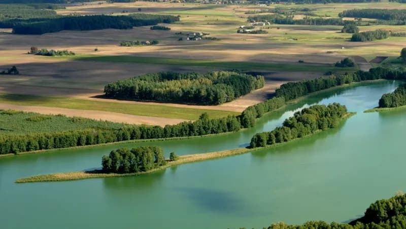 Jezioro Ostrowite Kujawsko Pomorskie - idealne miejsce na relaks i wędkowanie