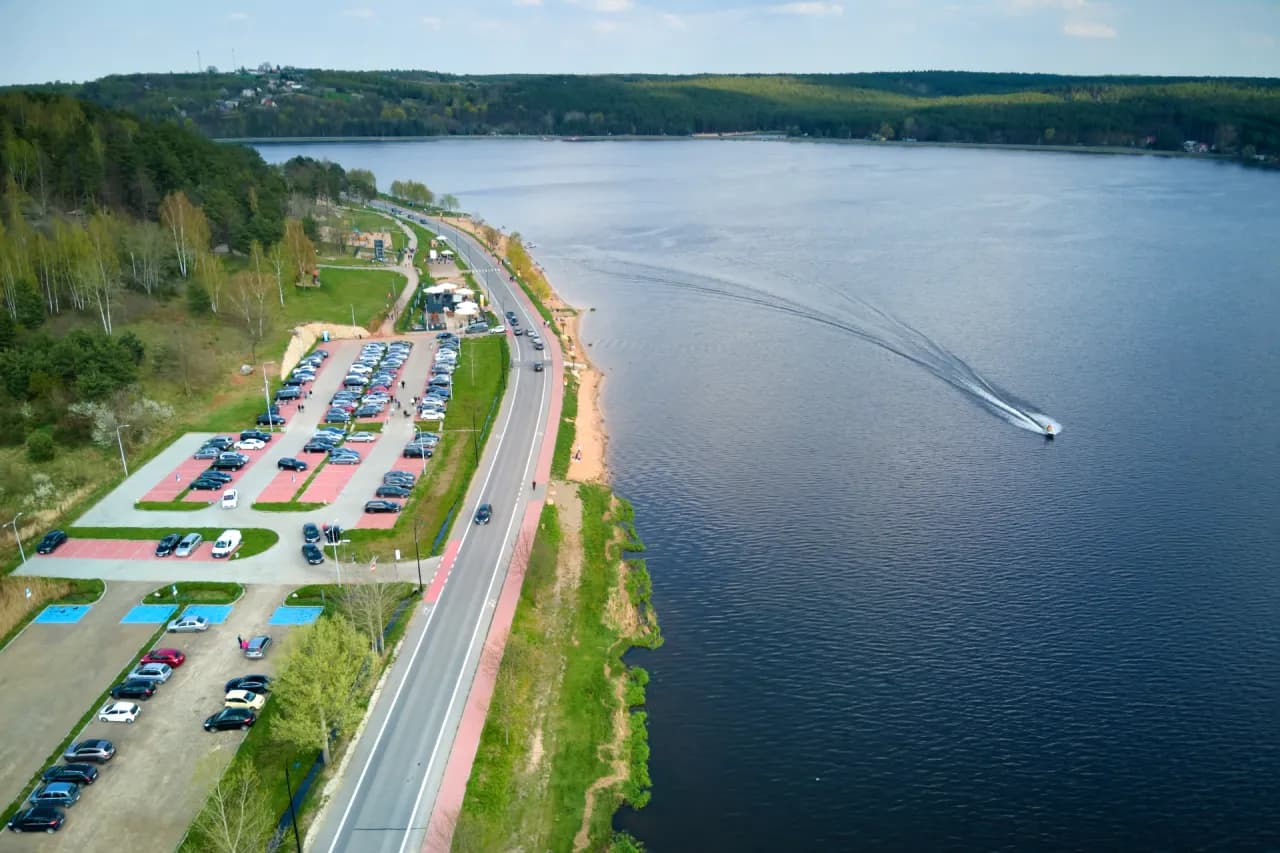 Jezioro Brodzkie: Fascynujące atrakcje i rekreacja dla każdego
