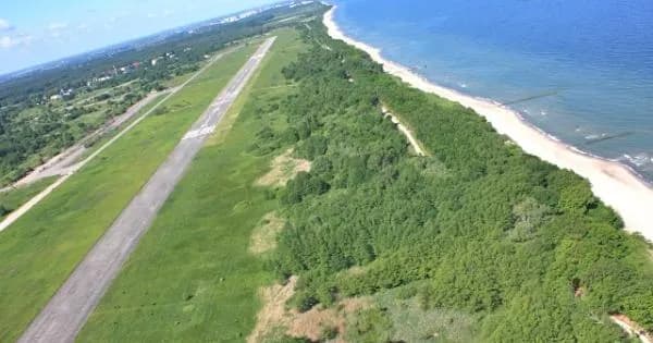 Czy jest lotnisko w Kołobrzegu? Sprawdź najbliższe opcje transportu