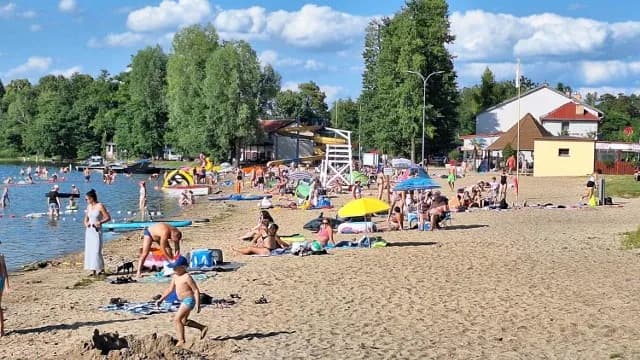 Gdzie nad jezioro lubuskie: najlepsze miejsca na relaks i zabawę